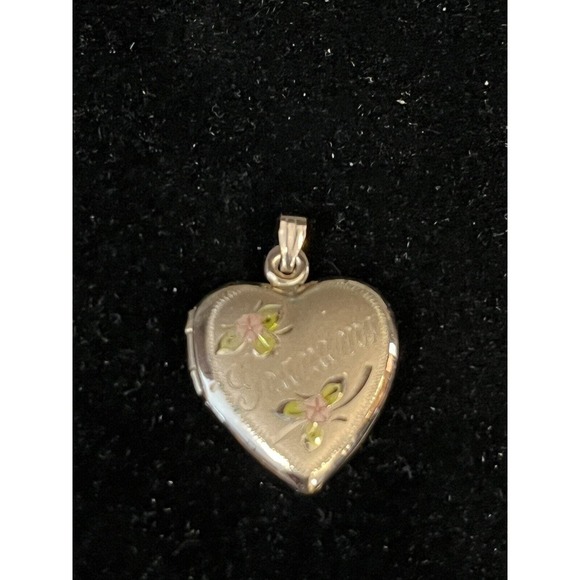 14k Gold Filled Heart Flowers GRANDMA Double Photo Locket Pendant - Picture 1 of 5